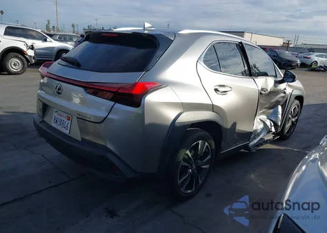 2019 Lexus Ux 200 z USA, uszkodzony, nr VIN JTHY3JBH3K2013818
